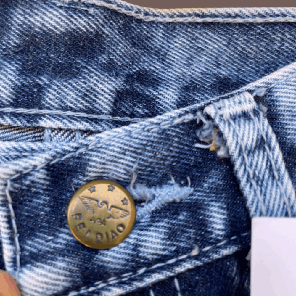 FEIDIAO Acid Wash Jeans | Embroidered “Basket” | Size 4 | Vintage - Picture 3 of 5